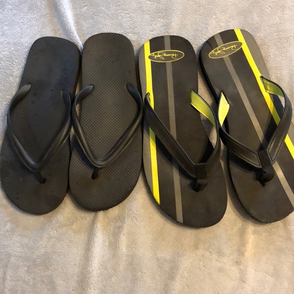 plain black flip flops mens